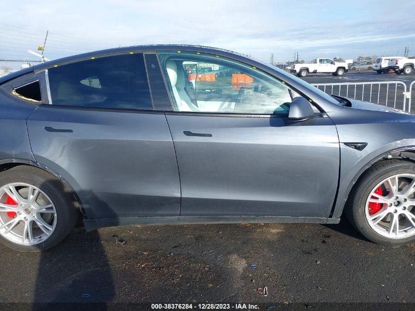 2022 TESLA MODEL Y - 7SAYGDEF5NF441864