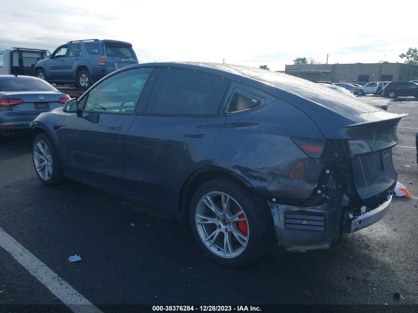 2022 TESLA MODEL Y - 7SAYGDEF5NF441864
