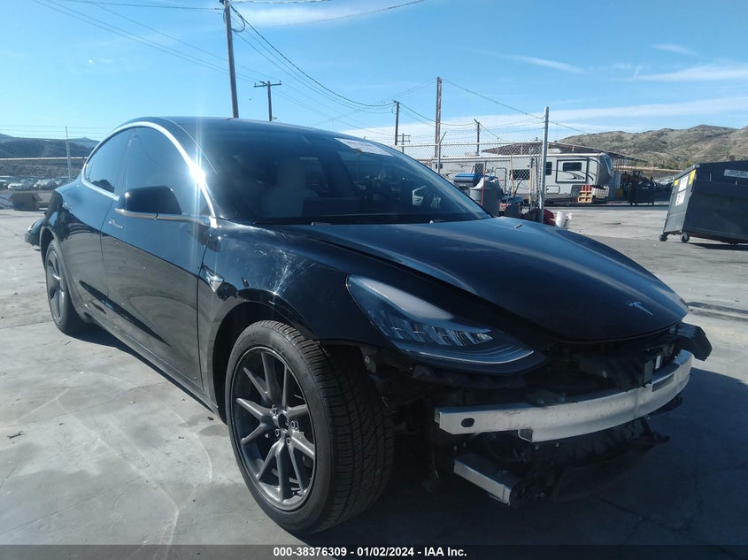 VIN 5YJ3E1EB2JF099163 2018 TESLA MODEL 3