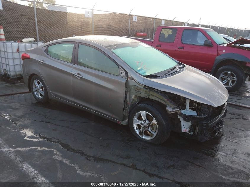 2014 HYUNDAI ELANTRA SE - 5NPDH4AE6EH518121