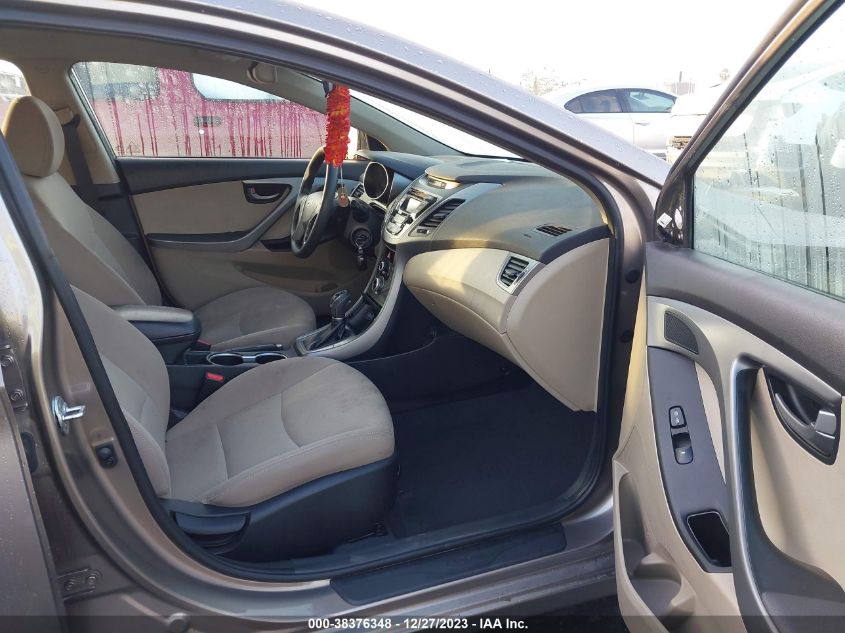 2014 HYUNDAI ELANTRA SE - 5NPDH4AE6EH518121