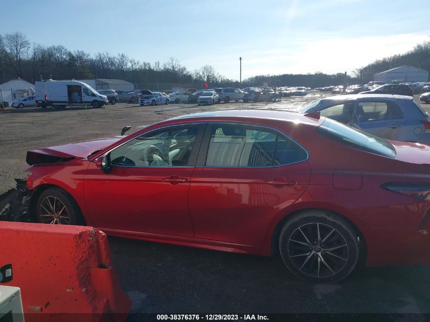 2022 TOYOTA CAMRY SE - 4T1T11AK6NU001732