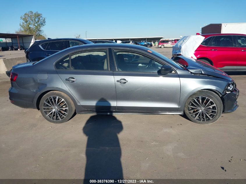 2016 VOLKSWAGEN JETTA 1.8T SPORT - 3VWD17AJ3GM238024