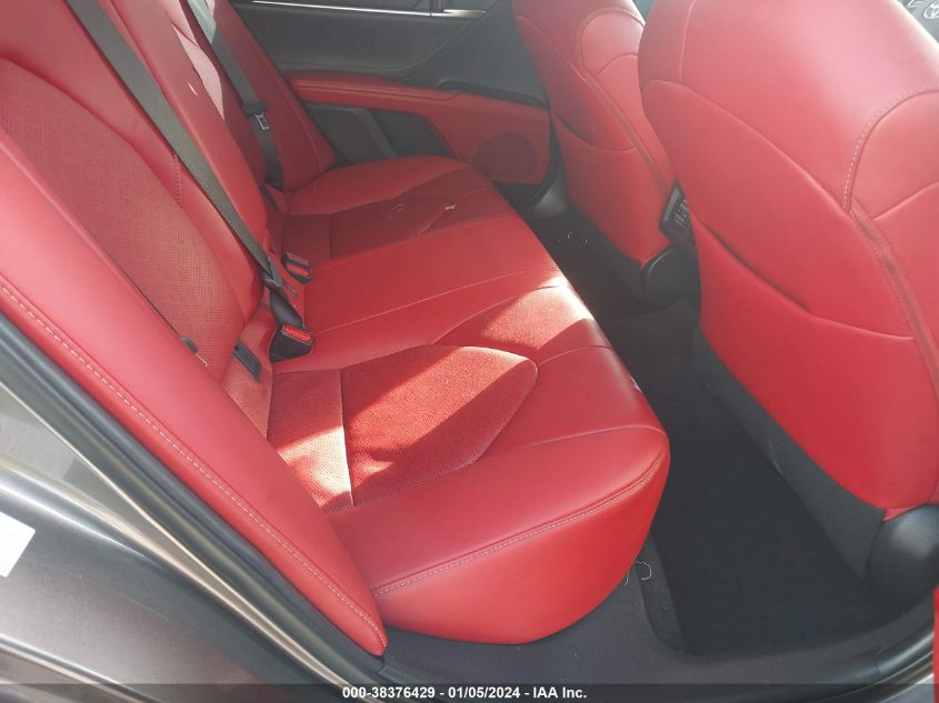 2018 TOYOTA CAMRY XSE - 4T1B61HK4JU133546