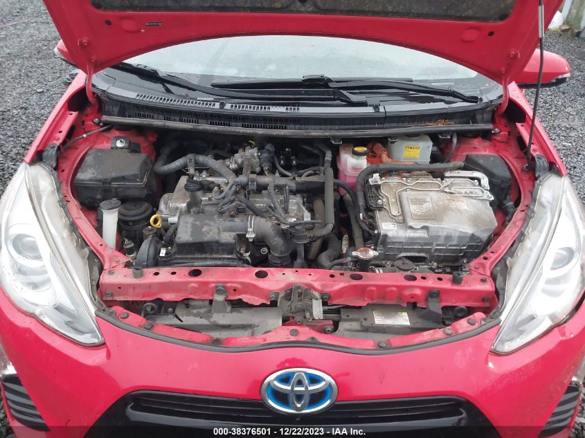2016 TOYOTA PRIUS C - JTDKDTB36G1129886