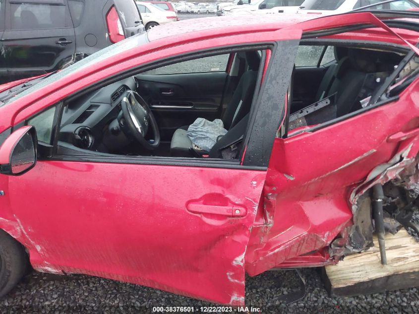 2016 TOYOTA PRIUS C - JTDKDTB36G1129886
