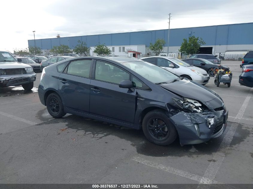 2014 TOYOTA PRIUS THREE - JTDKN3DU6E0384009
