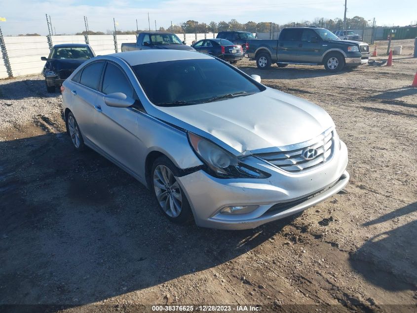 2013 HYUNDAI SONATA SE - 5NPEC4ACXDH671309