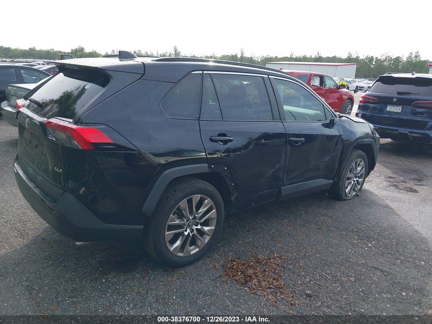 VIN 2T3C1RFV0KW028882 2019 TOYOTA RAV4 XLE PREMIUM