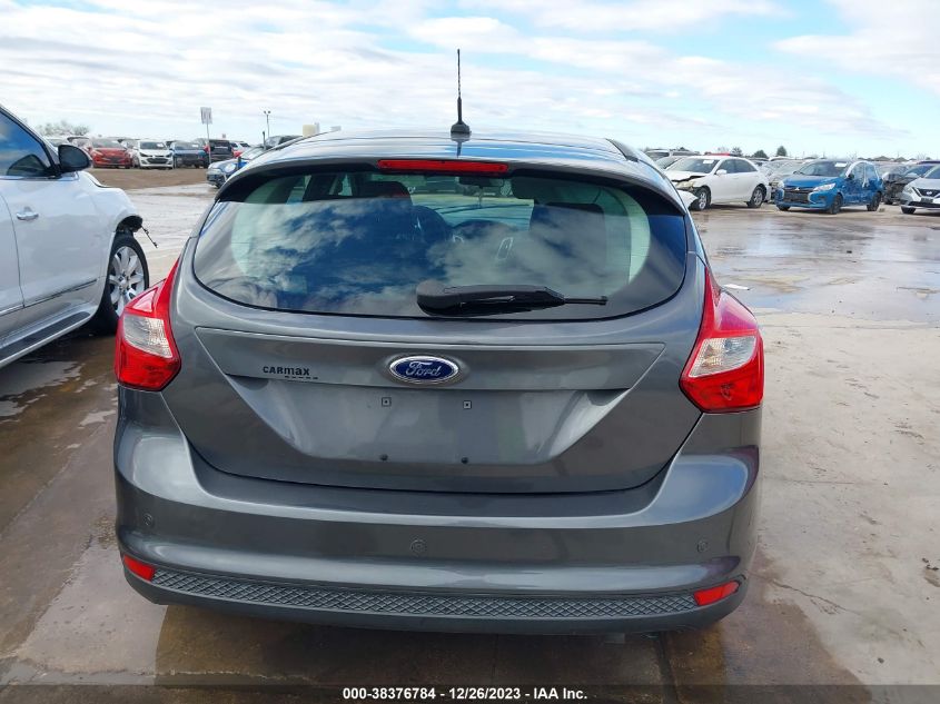 2013 FORD FOCUS SE - 1FADP3K28DL127652