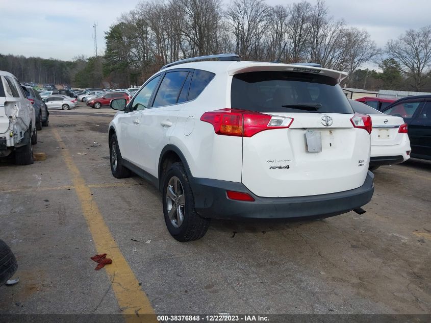 2015 TOYOTA RAV4 XLE - JTMRFREV3FD117121