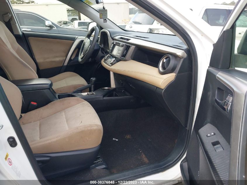 2015 TOYOTA RAV4 XLE - JTMRFREV3FD117121