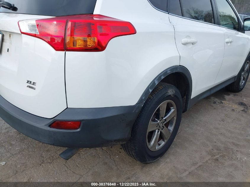 2015 TOYOTA RAV4 XLE - JTMRFREV3FD117121