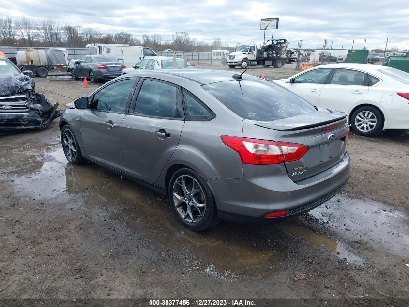 2014 FORD FOCUS SE - 1FADP3F22EL165762