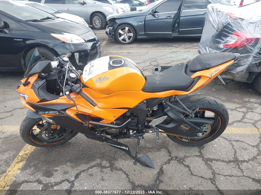VIN JKBZXJH19LA005885 2020 KAWASAKI ZX636 K