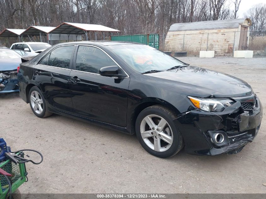 2014 TOYOTA CAMRY SE - 4T1BF1FK5EU765013