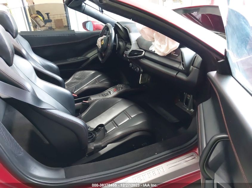 2013 FERRARI 458 SPIDER ZFF68NHAXD0190930