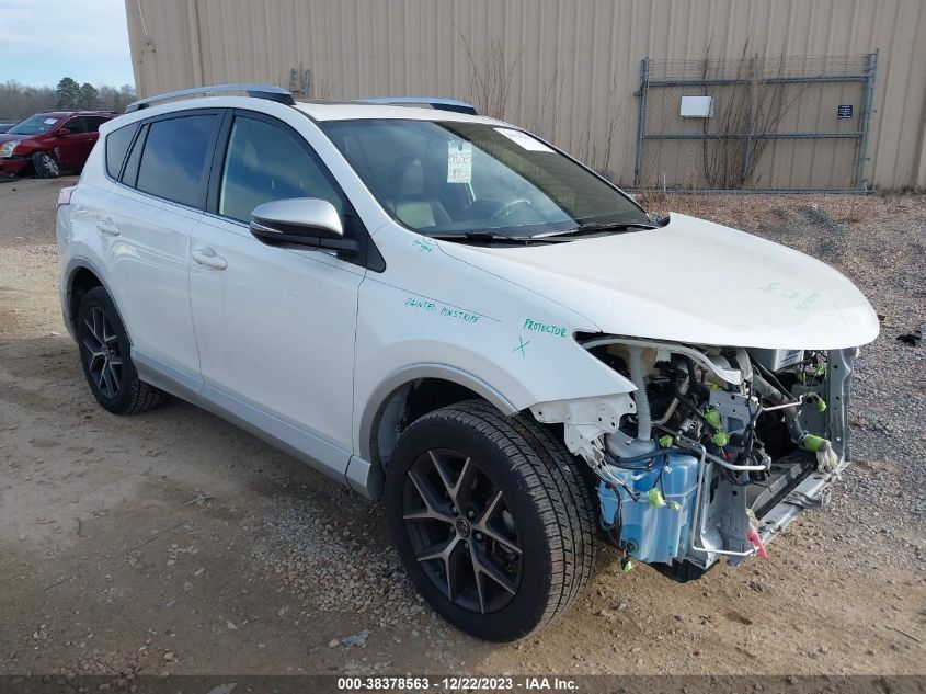2016 TOYOTA RAV4 SE - JTMNFREV5GJ096421