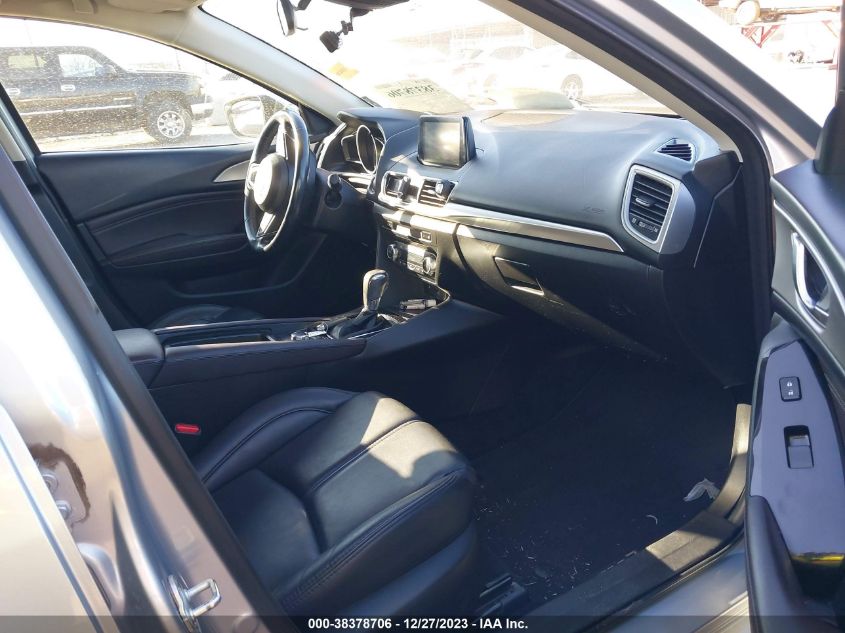 2018 MAZDA MAZDA3 TOURING - 3MZBN1L35JM208294