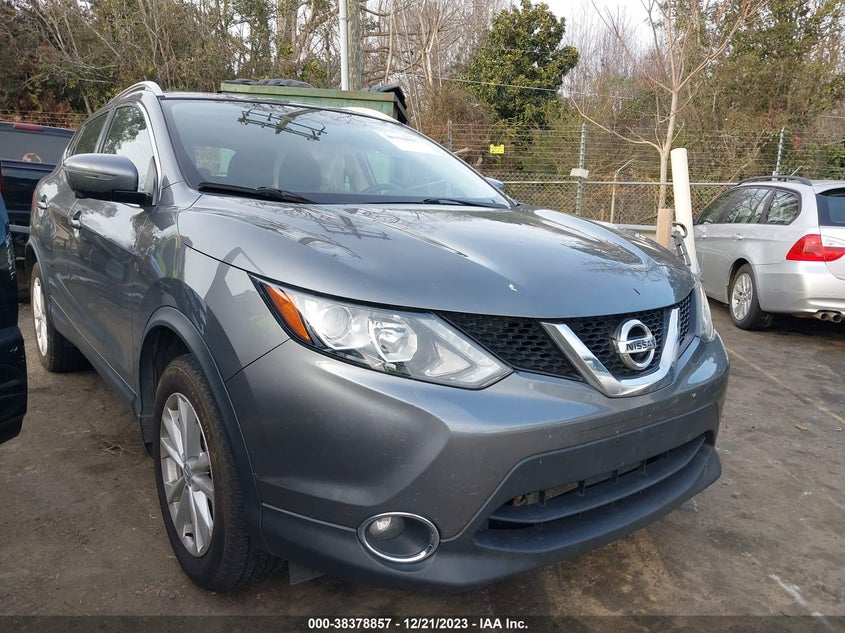 NISSAN ROGUE SPORT SV 2018