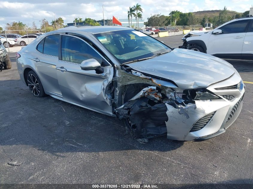 2018 TOYOTA CAMRY SE - 4T1B11HK7JU063331