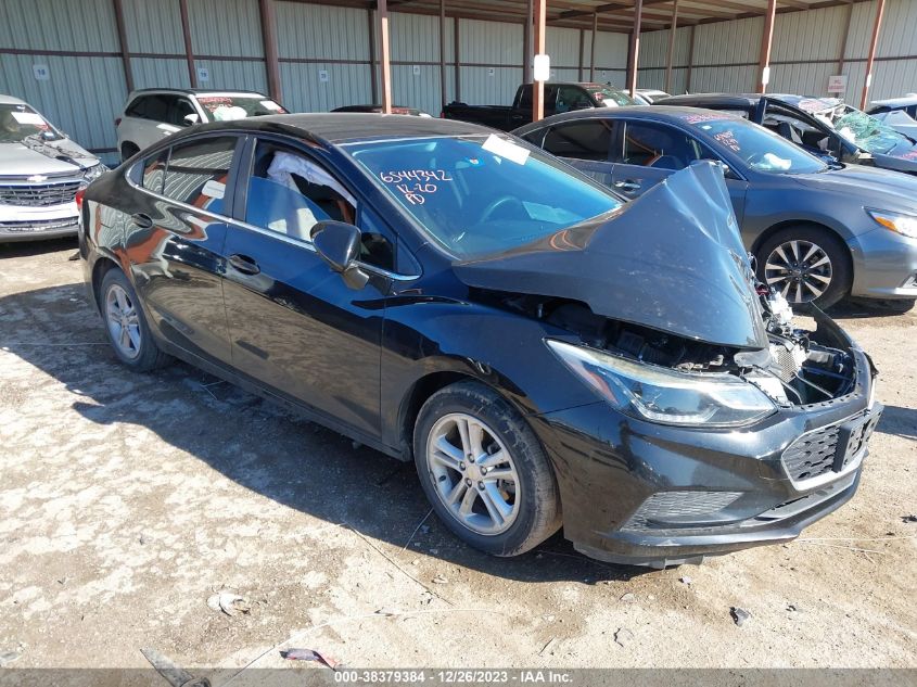 2018 CHEVROLET CRUZE LT - 1G1BE5SM6J7158237