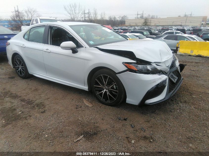 2022 TOYOTA CAMRY SE - 4T1G11AK5NU041477