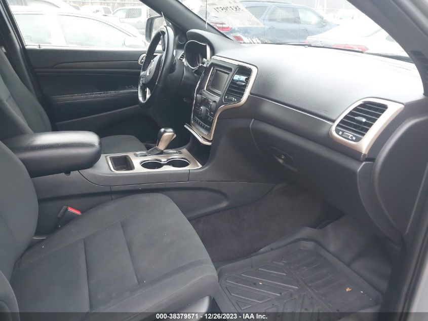 2017 JEEP GRAND CHEROKEE LAREDO 4X4 - 1C4RJFAG8HC807315