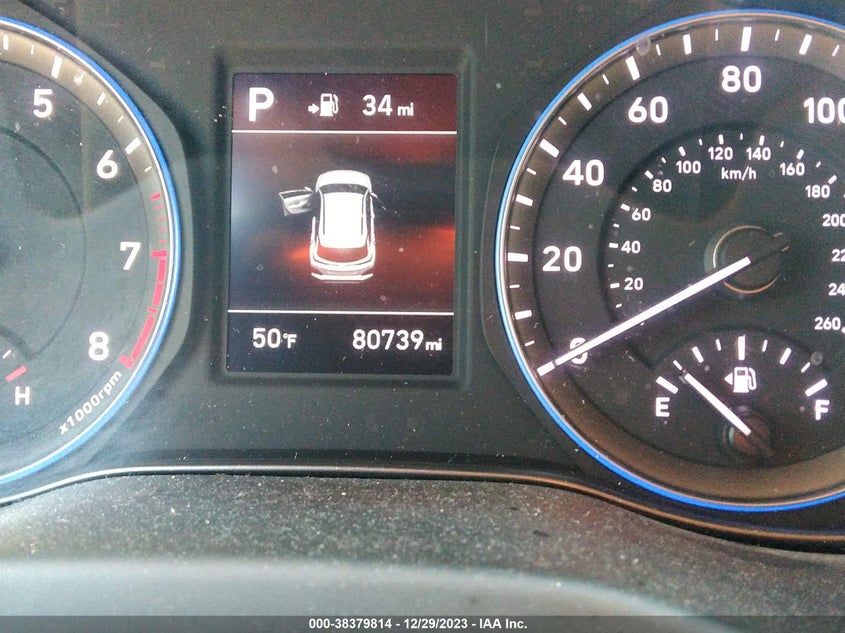 VIN KM8K2CAA4JU187972 2018 HYUNDAI KONA SEL