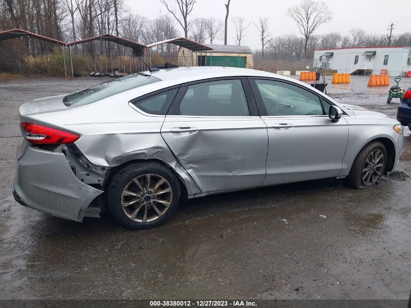 2017 FORD FUSION SE - 3FA6P0H77HR338486