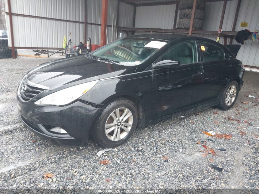 2013 HYUNDAI SONATA GLS - 5NPEB4AC6DH561800