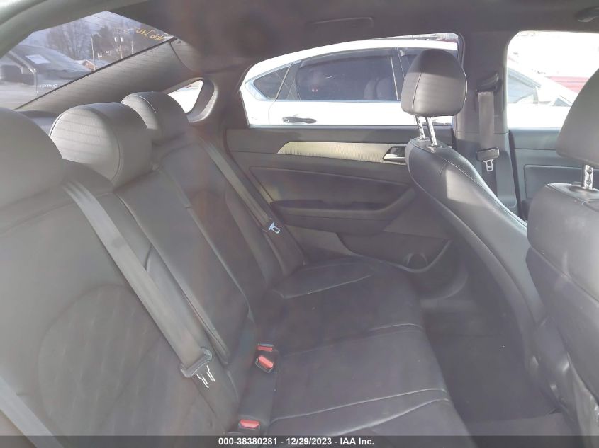 2018 HYUNDAI SONATA SPORT - 5NPE34AFXJH672370