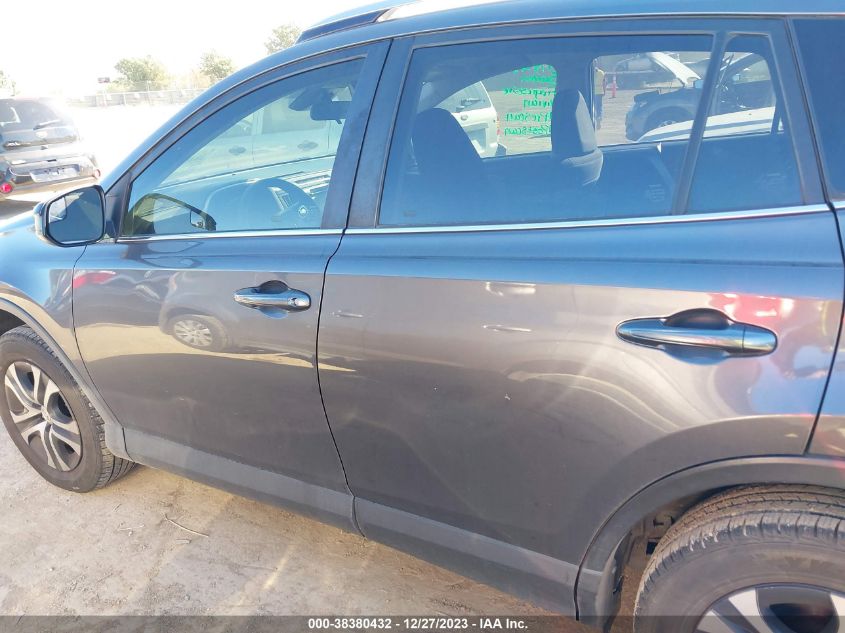 2017 TOYOTA RAV4 LE - JTMZFREV4HJ702617