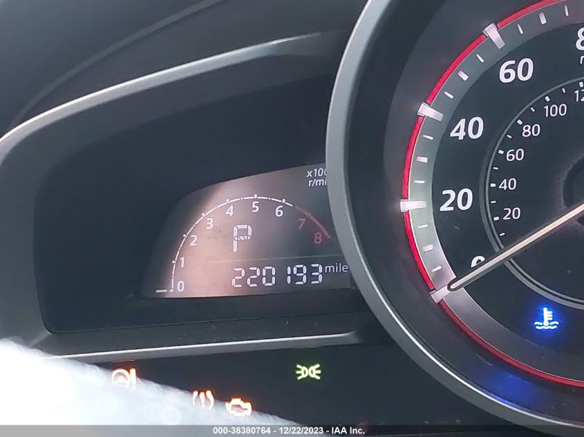 2014 MAZDA MAZDA3 I SPORT - JM1BM1U77E1178659