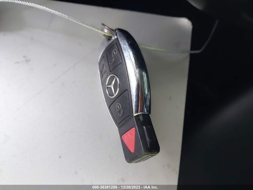 2017 MERCEDES-BENZ C 300 300 4MATIC - WDDWJ4KB6HF330303