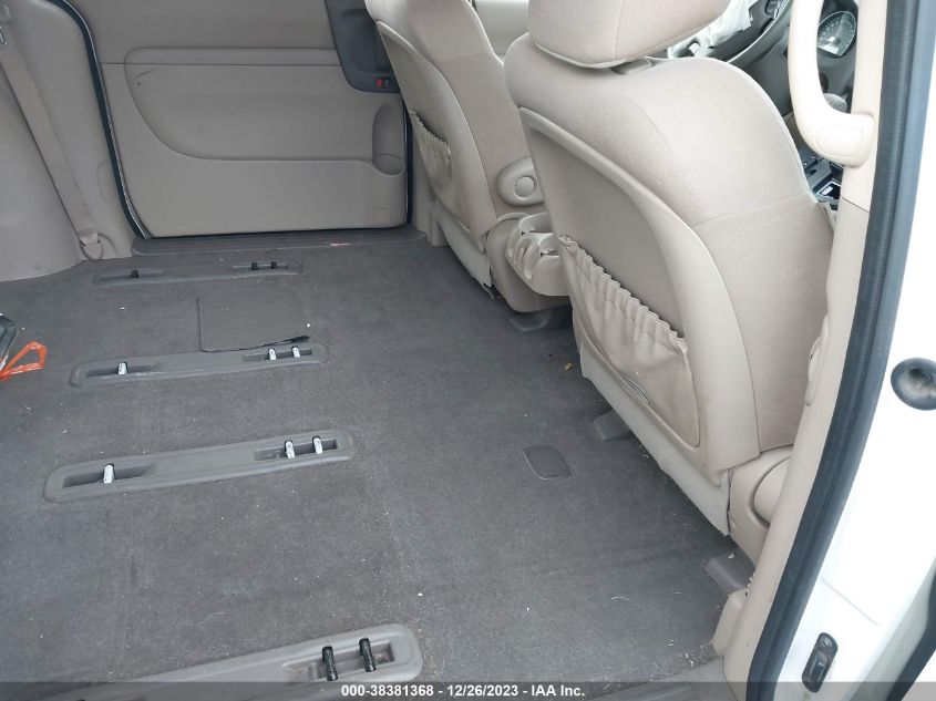 2014 KIA SEDONA LX - KNDMG4C76E6538655