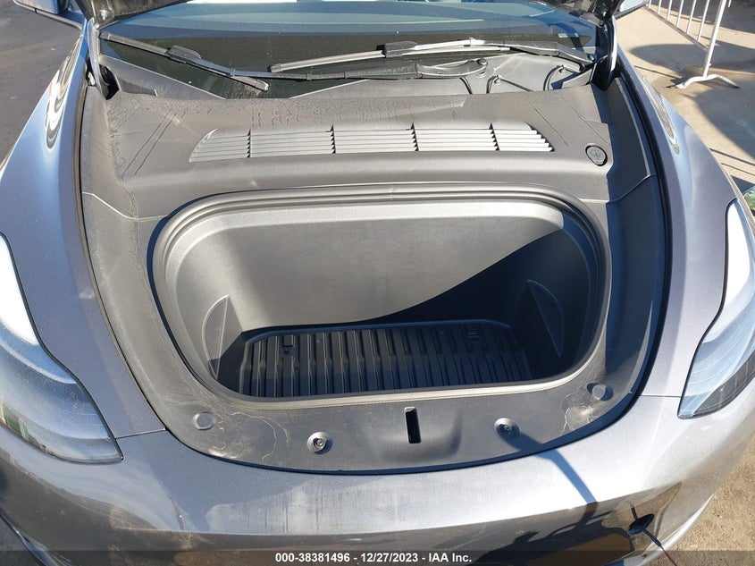 VIN 7SAYGAEE4PF871233 2023 TESLA MODEL Y