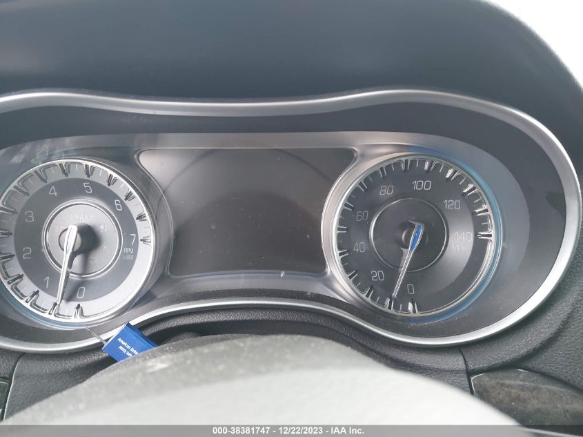 2015 CHRYSLER 300C - 2C3CCAKGOFH769577
