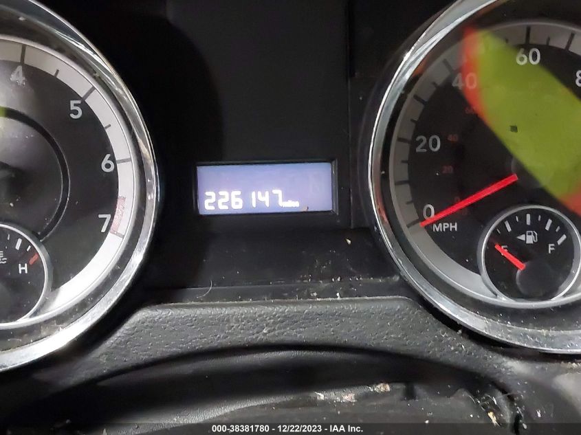 2014 DODGE GRAND CARAVAN SXT - 2C4RDGCG3ER155264