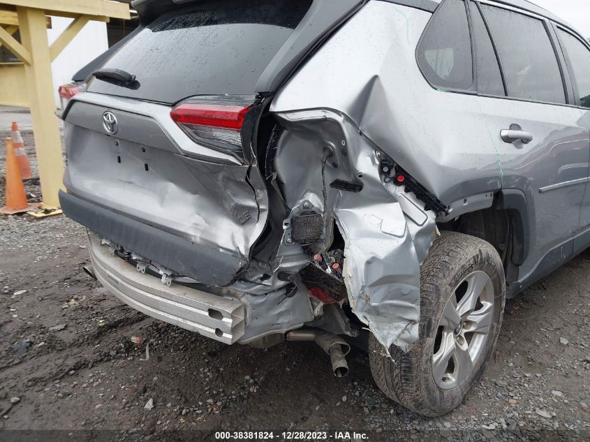 2021 TOYOTA RAV4 XLE/XLE PREMIUM - 2T3W1RFV8MC088457