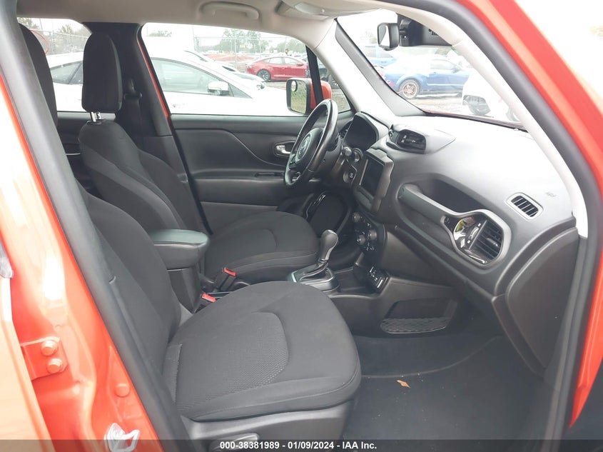 VIN ZACNJABB0LPL67404 2020 JEEP RENEGADE LATITUDE
