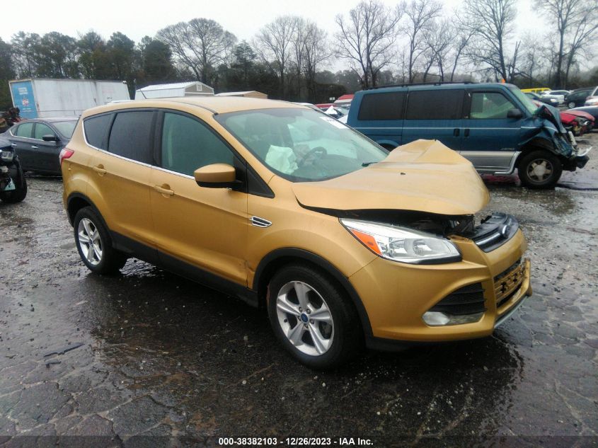 2014 FORD ESCAPE SE - 1FMCU0GXXEUC19886