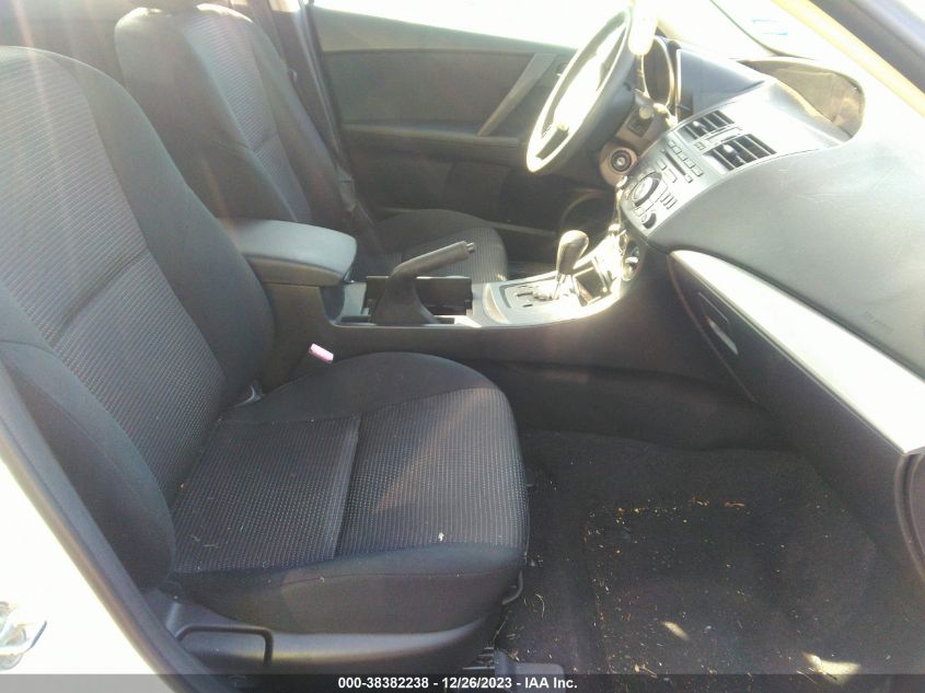 2013 MAZDA MAZDA3 I SV - JM1BL1TF4D1833581