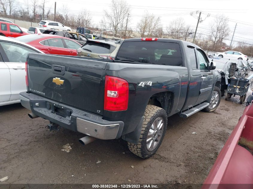 2013 CHEVROLET SILVERADO 1500 LT - 1GCRKSE70DZ411130