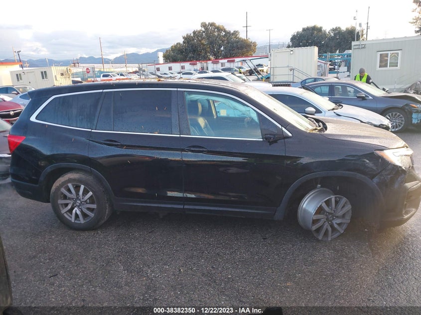 VIN 5FNYF5H52LB013417 2020 HONDA PILOT EXL