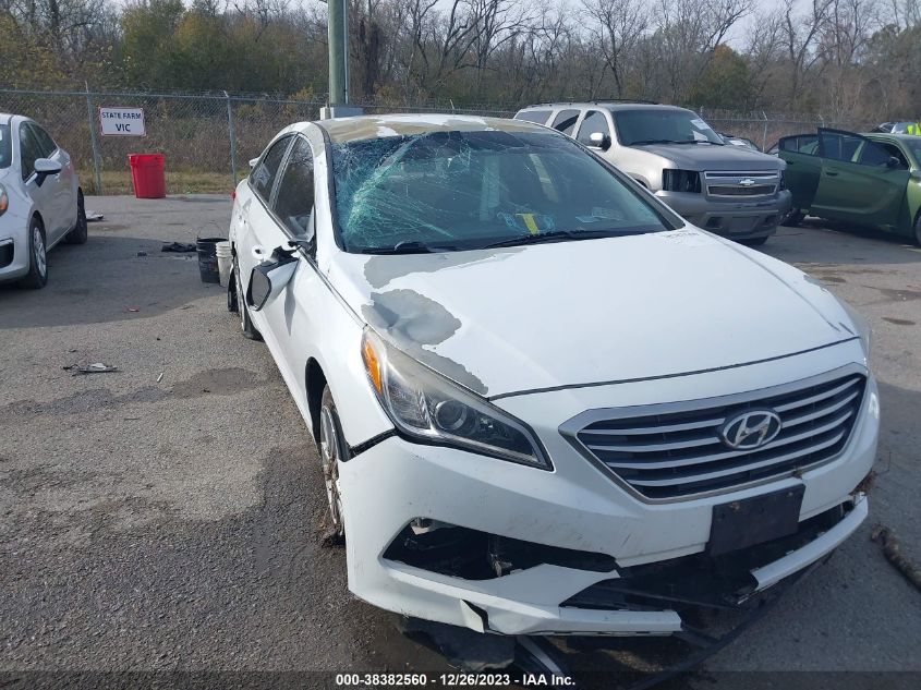 2017 HYUNDAI SONATA SE - 5NPE24AF3HH543500