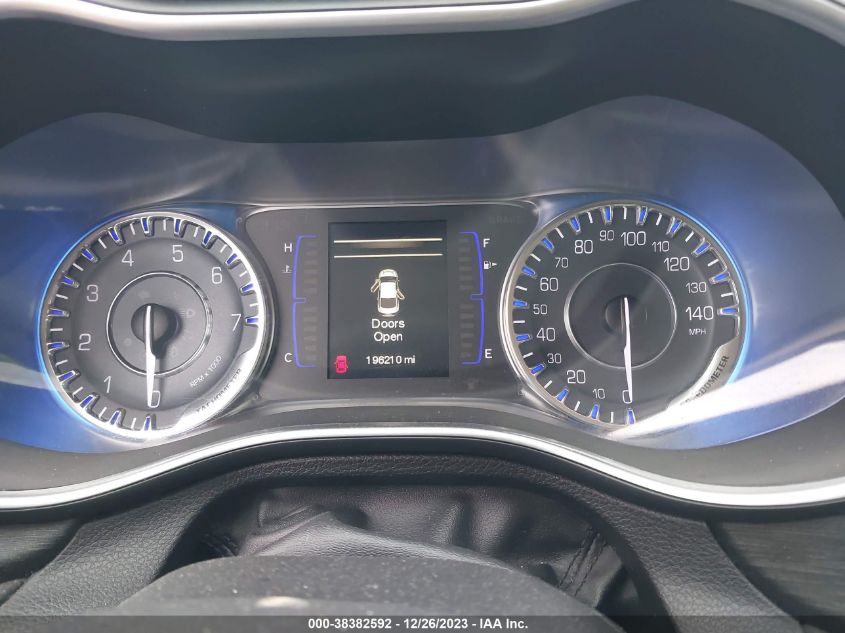 2015 CHRYSLER 200 LIMITED - 1C3CCCAB6FN695008