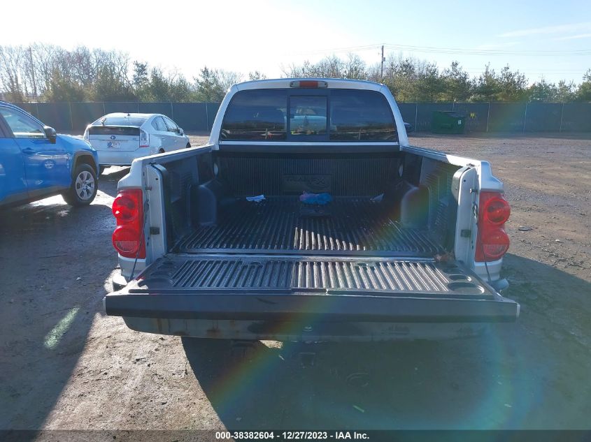 1D7HW28K26S624601 | 2006 DODGE DAKOTA