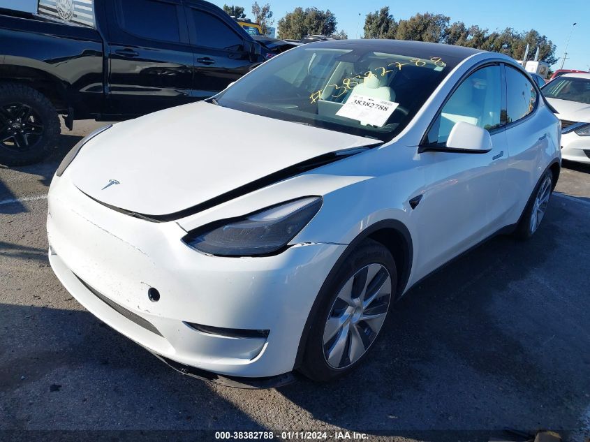 2023 TESLA MODEL Y - 7SAYGAEE8PF640982