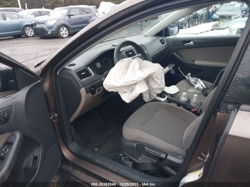 2013 VOLKSWAGEN JETTA 2.0L S - 3VW2K7AJXDM401803